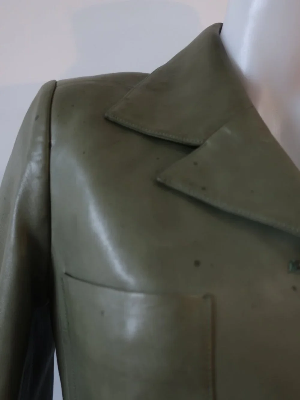 Womens Chanel Green Leather Belted Coat 36 EU/US 4 - Picture 2 of 16